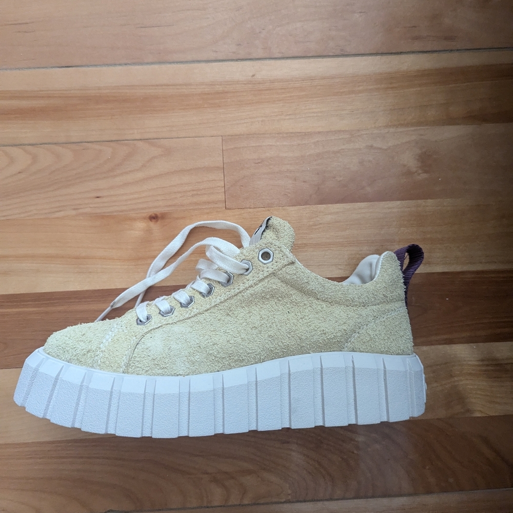 EYTYS Odessa Sneaker in Light Green